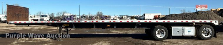 image for item EG2474 2014 Great Dane flatbed trailer
