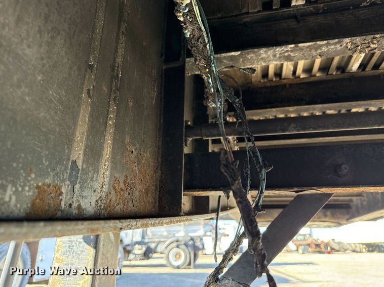 image for item EG2474 2014 Great Dane flatbed trailer