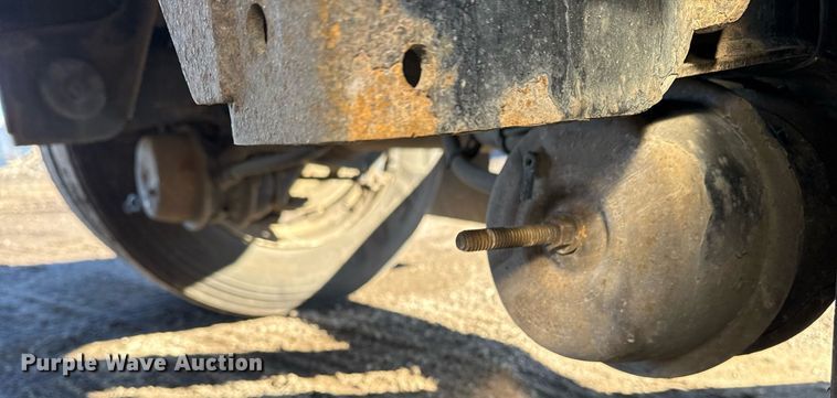 image for item EG2474 2014 Great Dane flatbed trailer