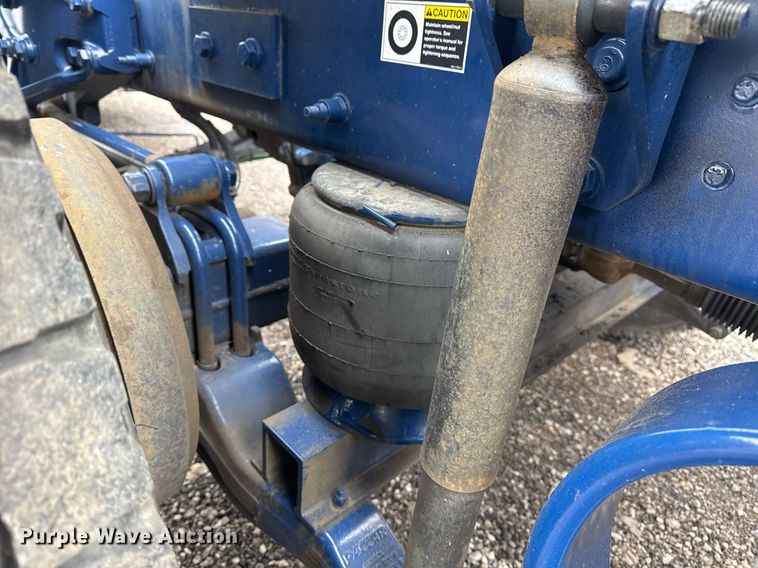 image for item EG2532 2014 Peterbilt 386 semi truck