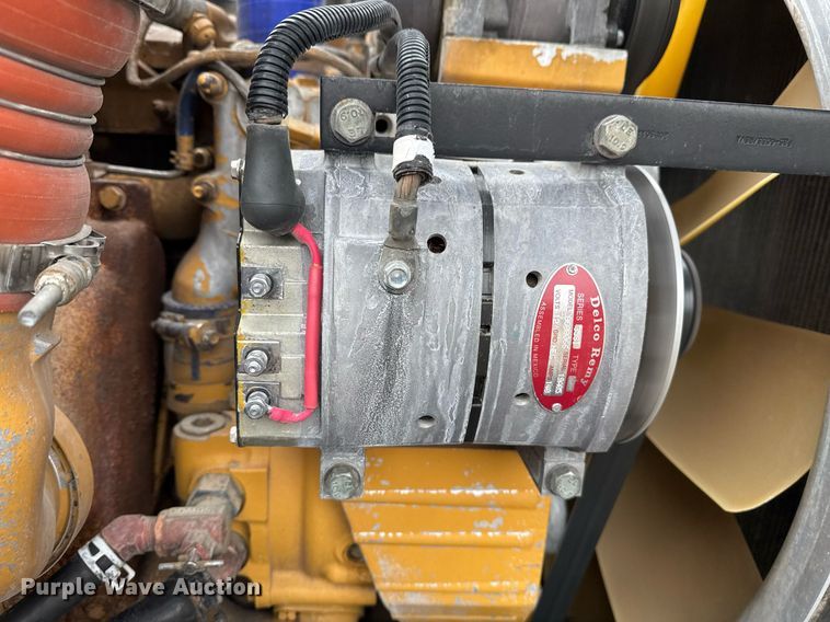 image for item EG2544 2007 Peterbilt 379 semi truck