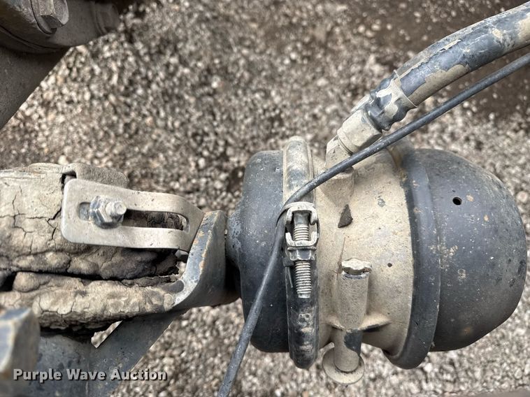 image for item EG2544 2007 Peterbilt 379 semi truck