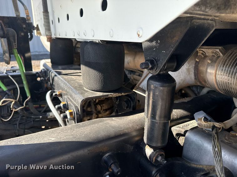 image for item EG2598 2011 Freightliner Coronado semi truck