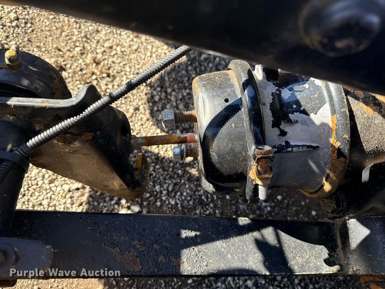 image for item EG2598 2011 Freightliner Coronado semi truck