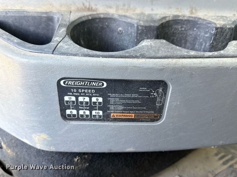 image for item EG2598 2011 Freightliner Coronado semi truck