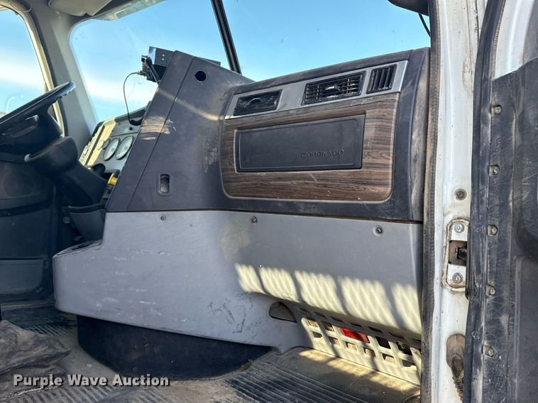 image for item EG2598 2011 Freightliner Coronado semi truck