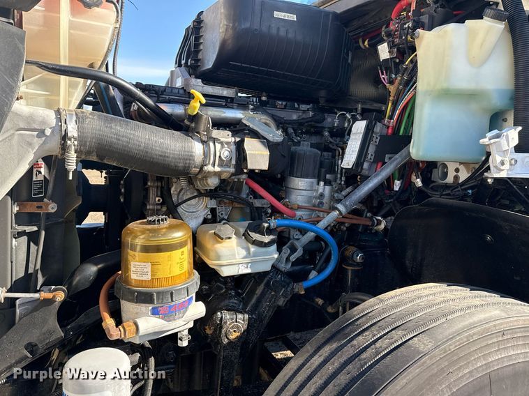 image for item EG2598 2011 Freightliner Coronado semi truck