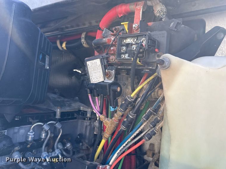 image for item EG2598 2011 Freightliner Coronado semi truck