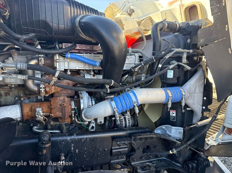 image for item EG2598 2011 Freightliner Coronado semi truck