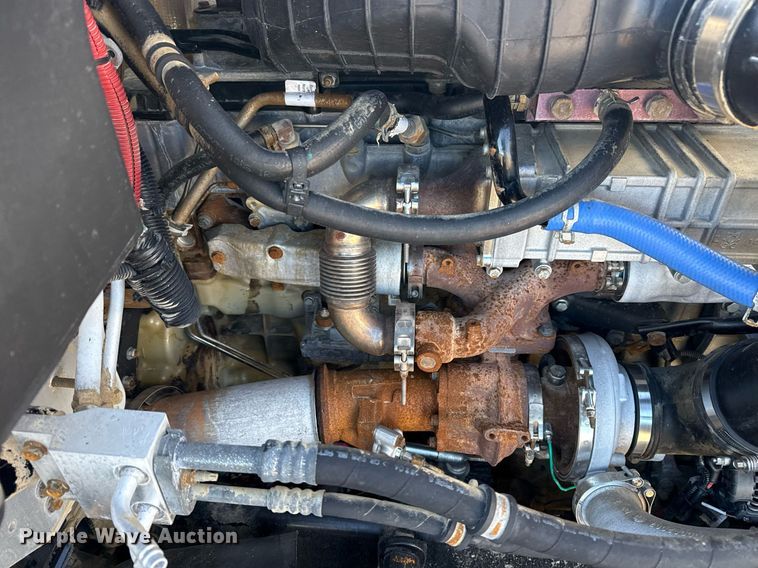 image for item EG2598 2011 Freightliner Coronado semi truck