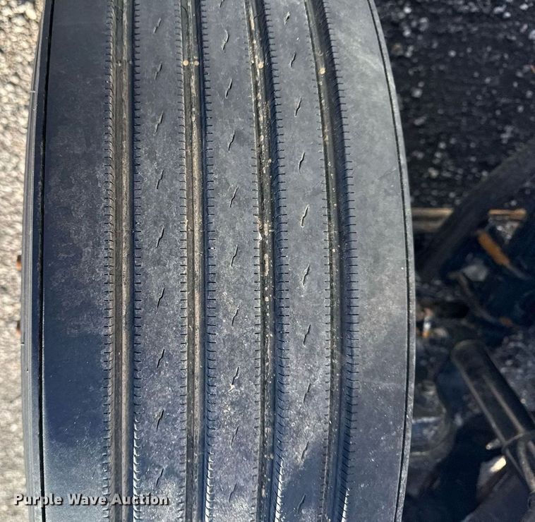 image for item EG2598 2011 Freightliner Coronado semi truck