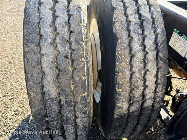 image for item EG2598 2011 Freightliner Coronado semi truck