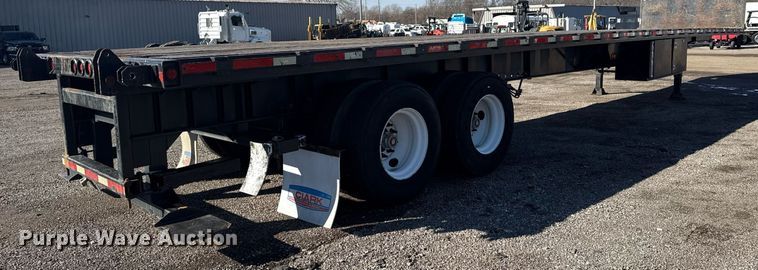 image for item EG2599 2013 Clark Trailers CFBT-2013 flatbed trailer