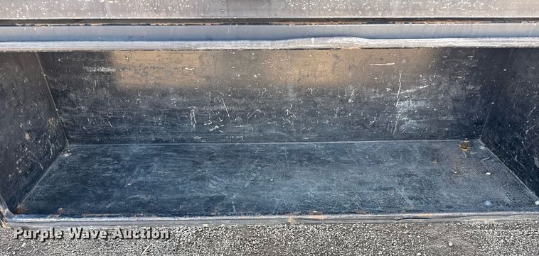 image for item EG2599 2013 Clark Trailers CFBT-2013 flatbed trailer