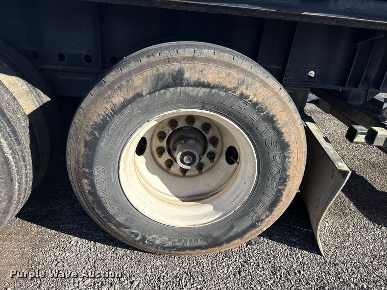 image for item EG2599 2013 Clark Trailers CFBT-2013 flatbed trailer