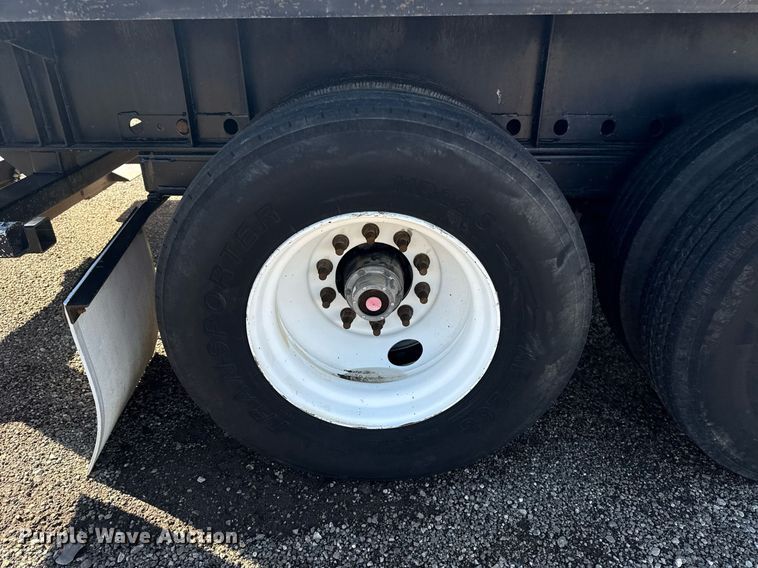 image for item EG2599 2013 Clark Trailers CFBT-2013 flatbed trailer