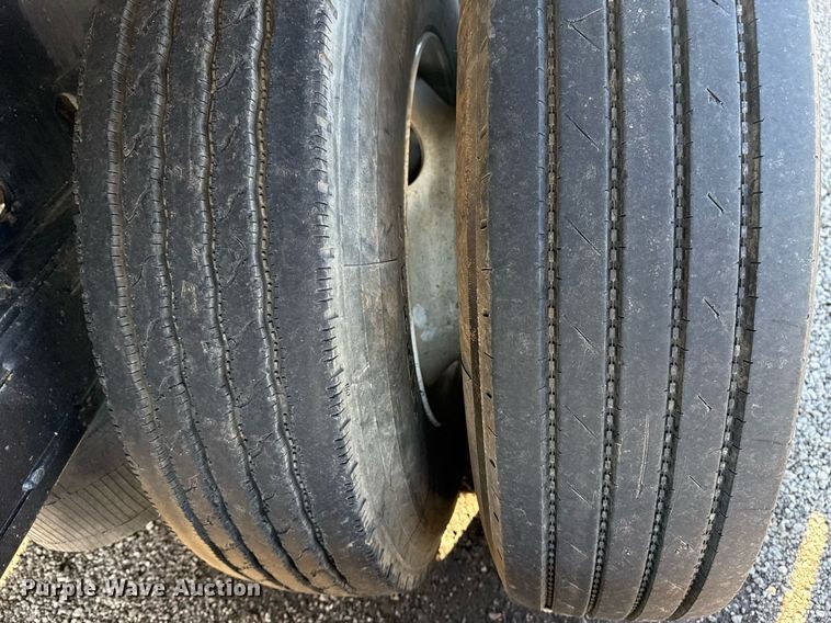 image for item EG2599 2013 Clark Trailers CFBT-2013 flatbed trailer