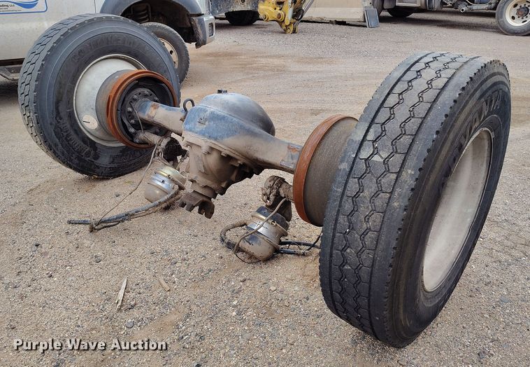 image for item EH0197 Truck axle