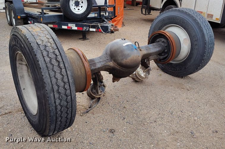 image for item EH0197 Truck axle