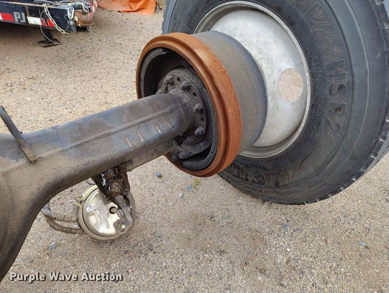 image for item EH0197 Truck axle