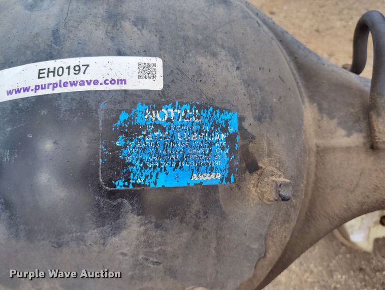 image for item EH0197 Truck axle