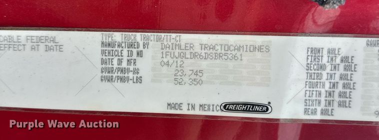 image for item EK0370 2013 Freightliner Cascadia 125 semi truck