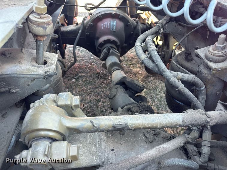 image for item EK0391 1987 Peterbilt 359 semi truck