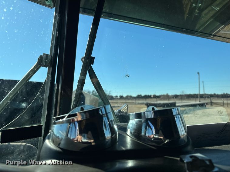 image for item EK0391 1987 Peterbilt 359 semi truck