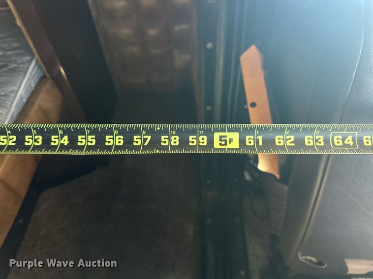 image for item EK0391 1987 Peterbilt 359 semi truck