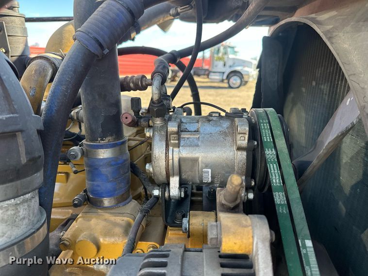 image for item EK0391 1987 Peterbilt 359 semi truck