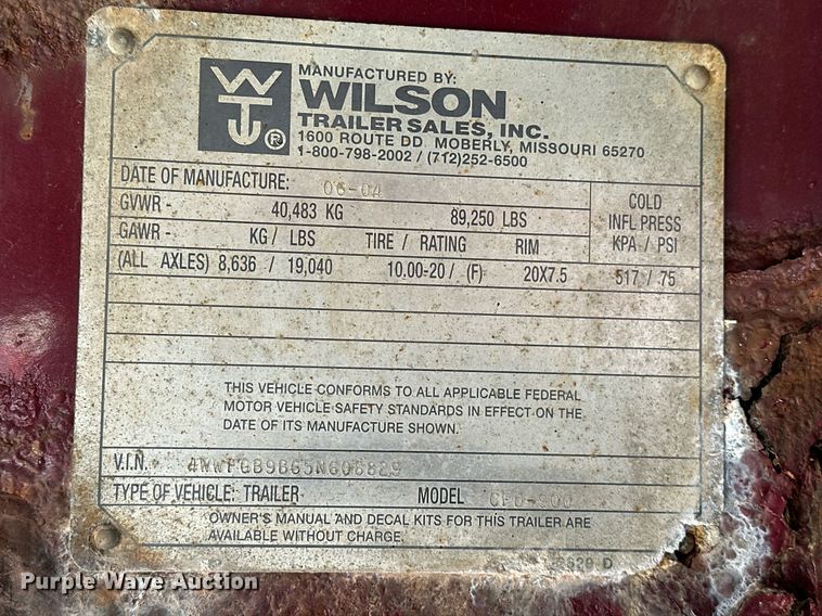 image for item EK0397 2005 Wilson CFD-900 drop deck trailer