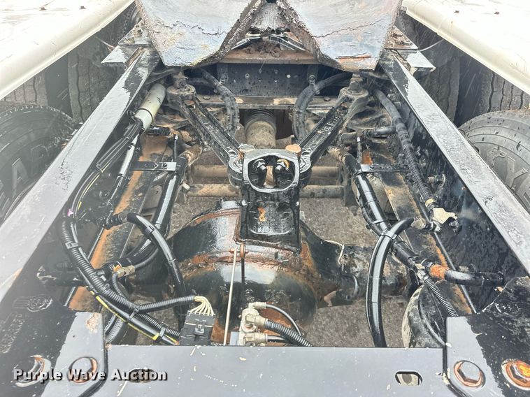 image for item EK0442 2015 Kenworth T660 semi truck