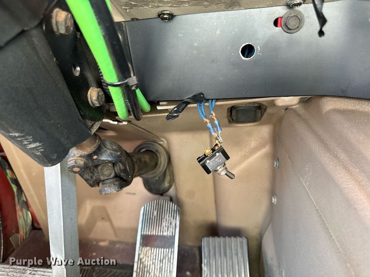 image for item EM3583 2007 International 9400i semi truck