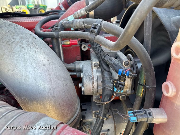 image for item EM3583 2007 International 9400i semi truck