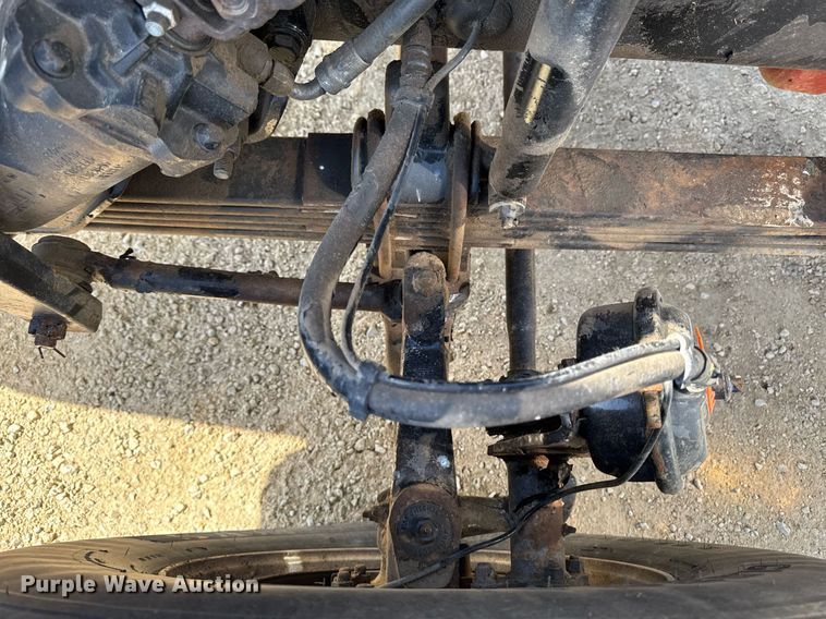 image for item EM3584 2010 Peterbilt 389 winch truck