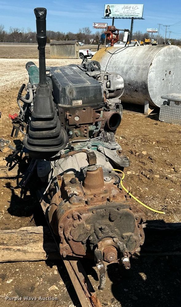 image for item EN5174 Volvo VED12D395 engine