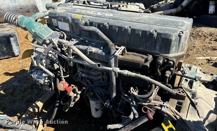 image for item EN5174 Volvo VED12D395 engine