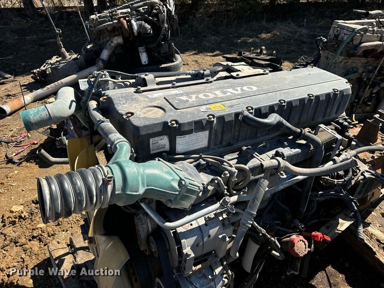 image for item EN5174 Volvo VED12D395 engine