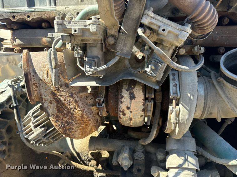 image for item EN5174 Volvo VED12D395 engine