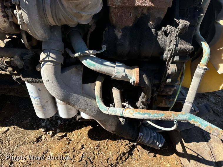 image for item EN5174 Volvo VED12D395 engine