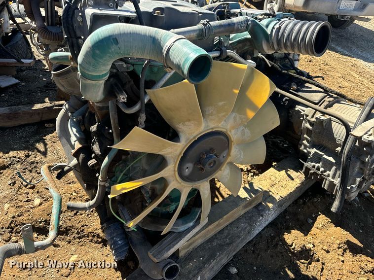 image for item EN5174 Volvo VED12D395 engine