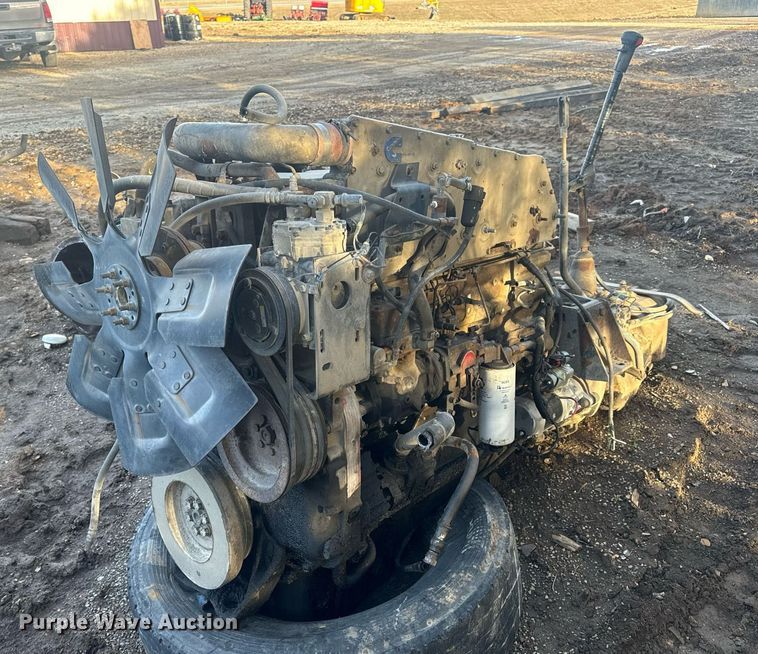 image for item EN5179 (2) Cummins engines