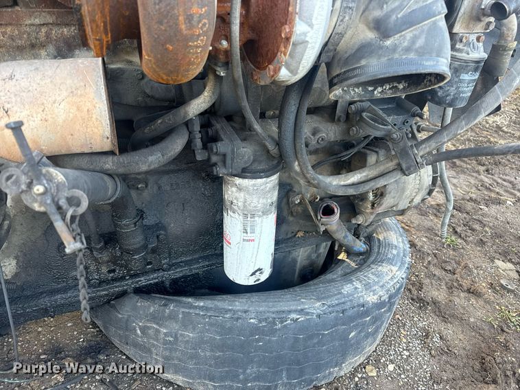 image for item EN5179 (2) Cummins engines