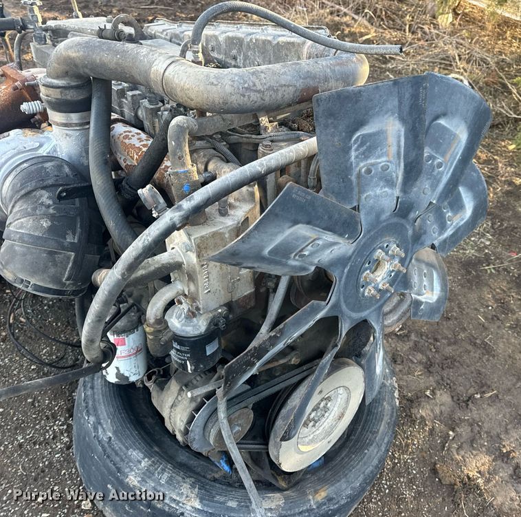 image for item EN5179 (2) Cummins engines