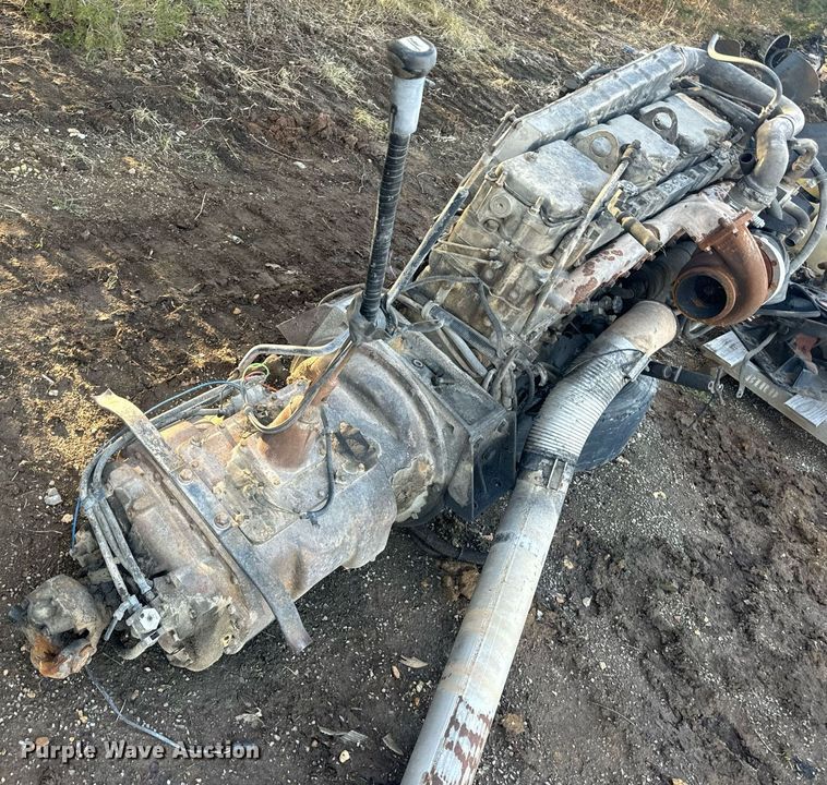 image for item EN5179 (2) Cummins engines