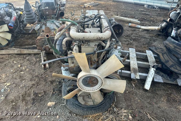 image for item EN5179 (2) Cummins engines