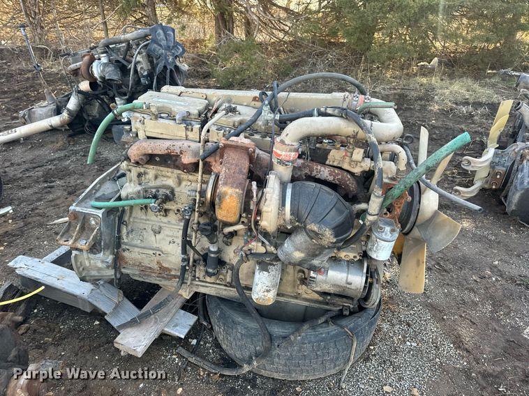 image for item EN5179 (2) Cummins engines