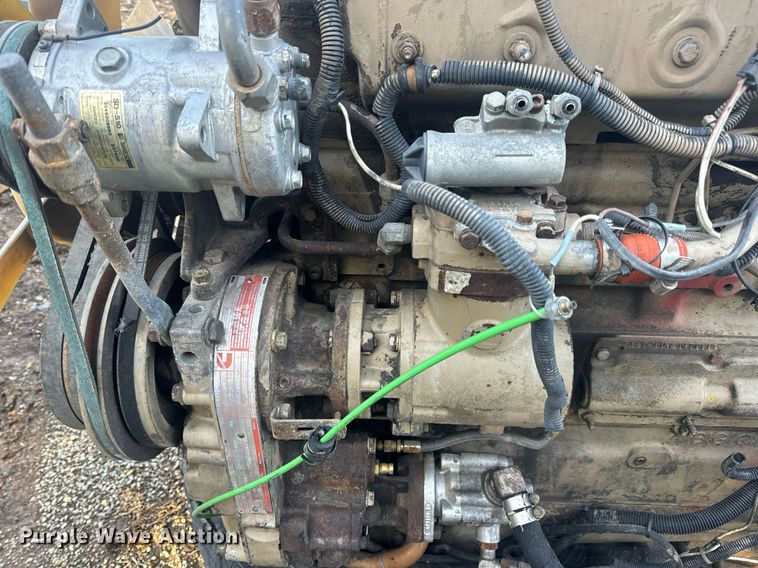 image for item EN5179 (2) Cummins engines