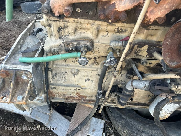 image for item EN5179 (2) Cummins engines