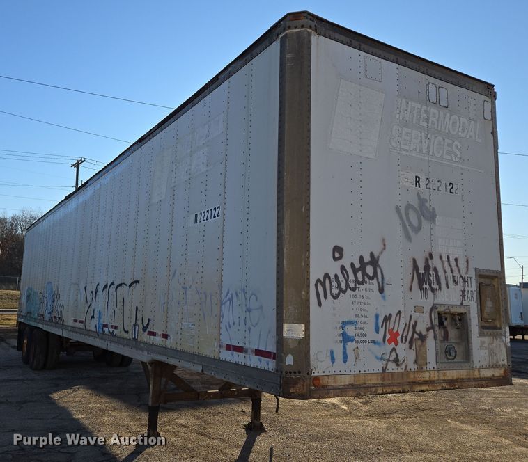 image for item EQ6719 1995 Monon dry van trailer